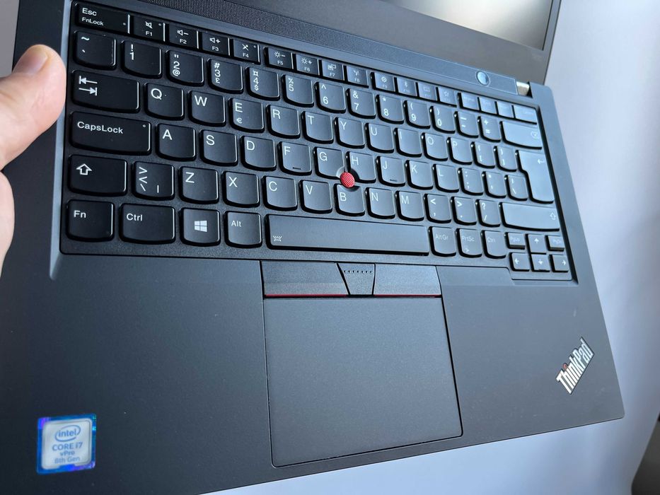 Laptop Lenovo ThinkPad T490 i7-8665U 32/512GB SSD NVME MX250 IPS FV23%