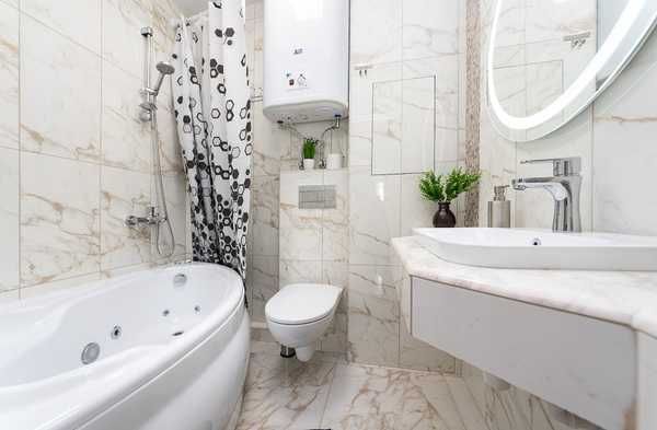 Подобова оренда 4к квартира ВІП. Лесі Українки 24. джакузі