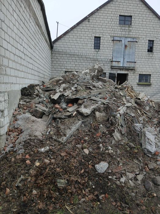 Oddam za darmo gruz beton kamienie polne