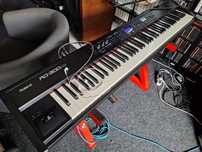 Stage Piano ROLAND RD300NX
