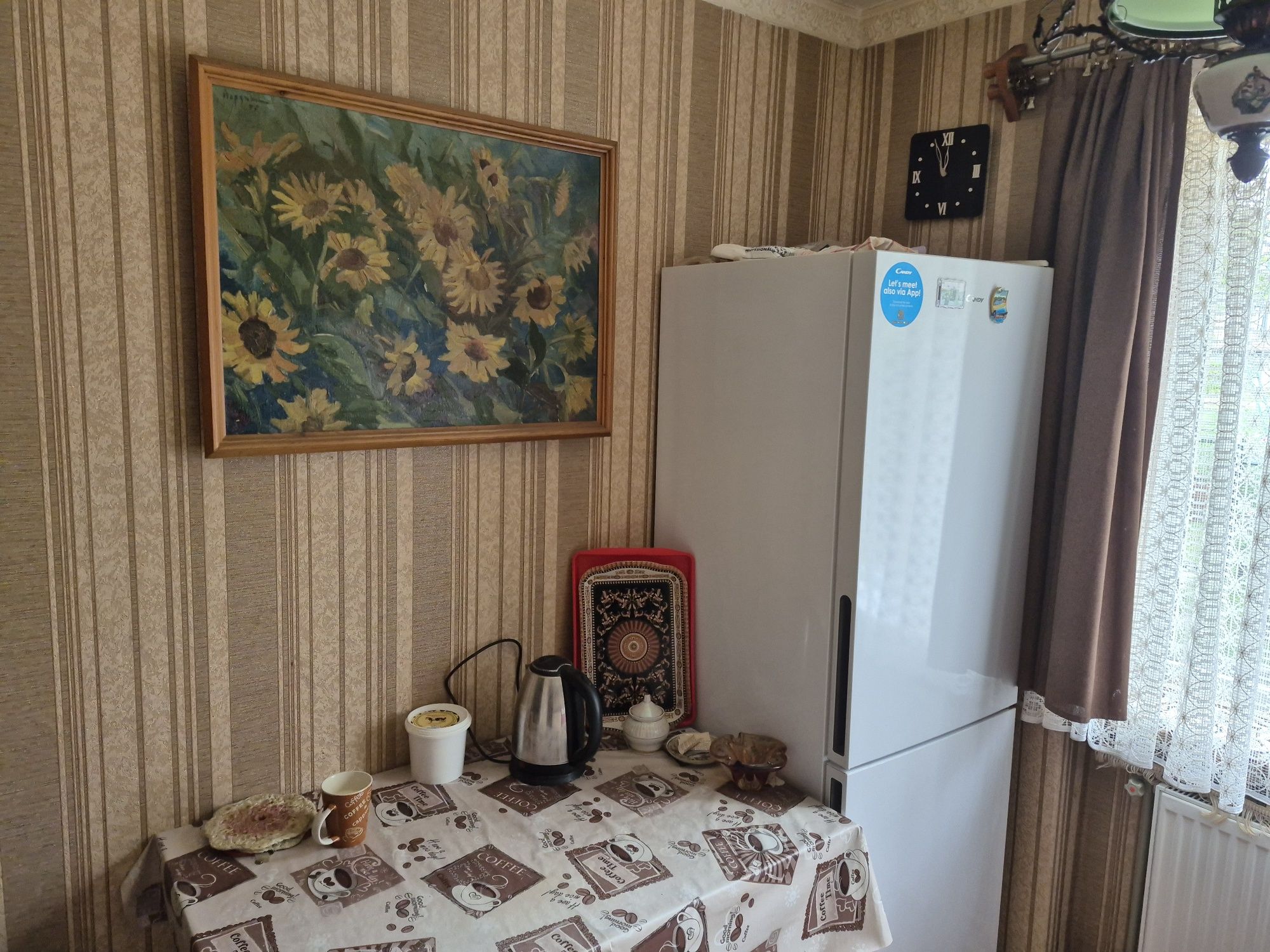 Продаж трьох кімнатної квартири.