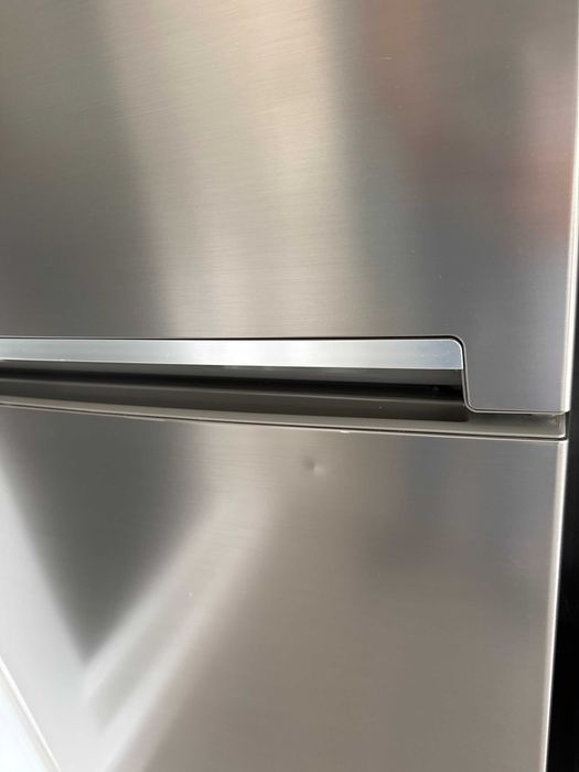 Frigorífico Combinado Beko RCNA320K20PT - 262L Classe Energética A+