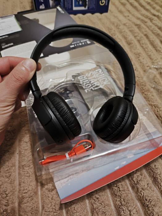 JBL Tune 510BT – бездротові навушники,