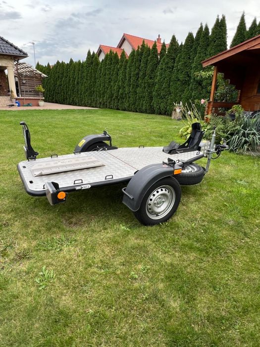 Przyczepa Lorries samochodowa pod motocykl
