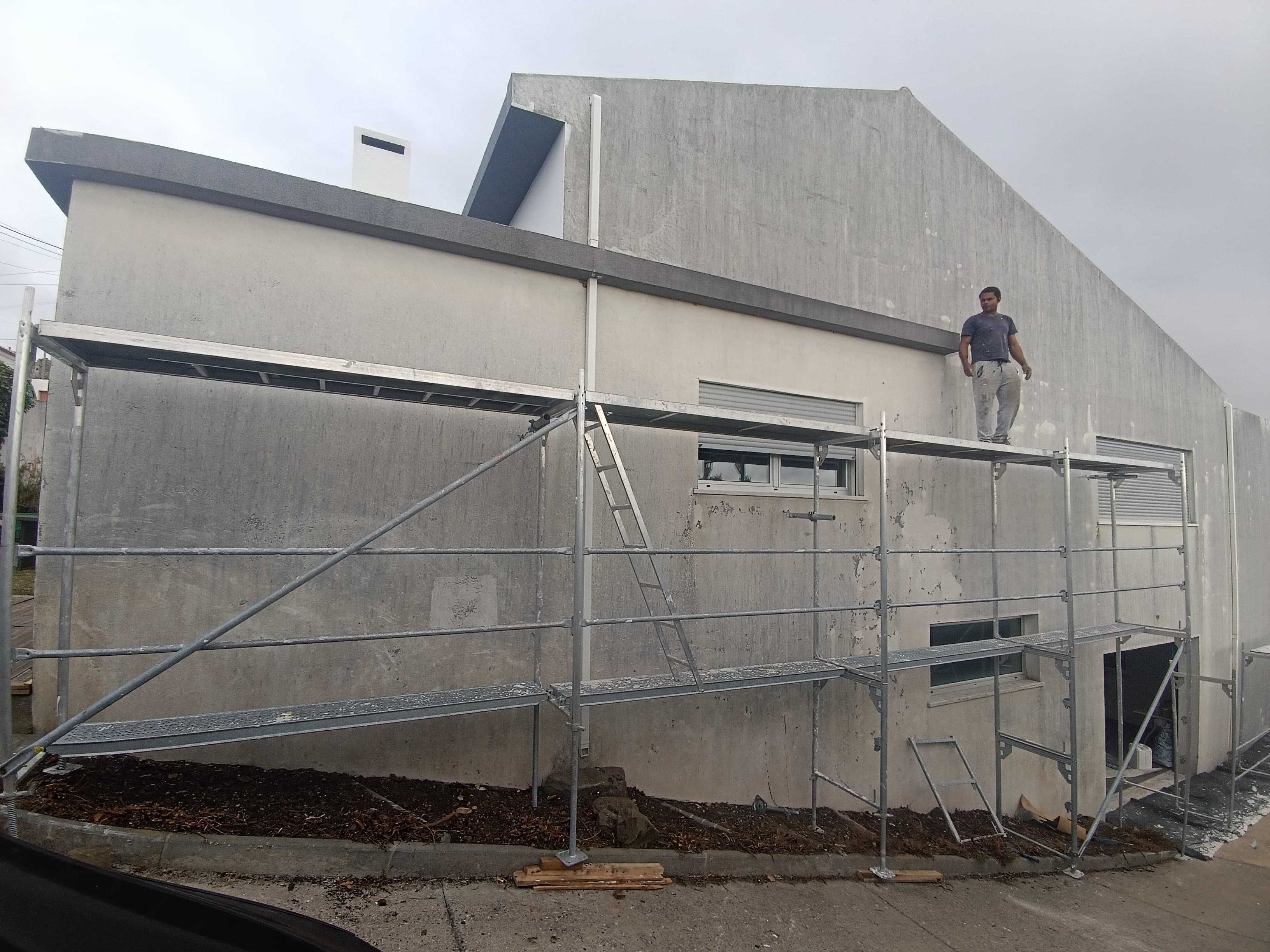 Pinturas e lavagem de telhados