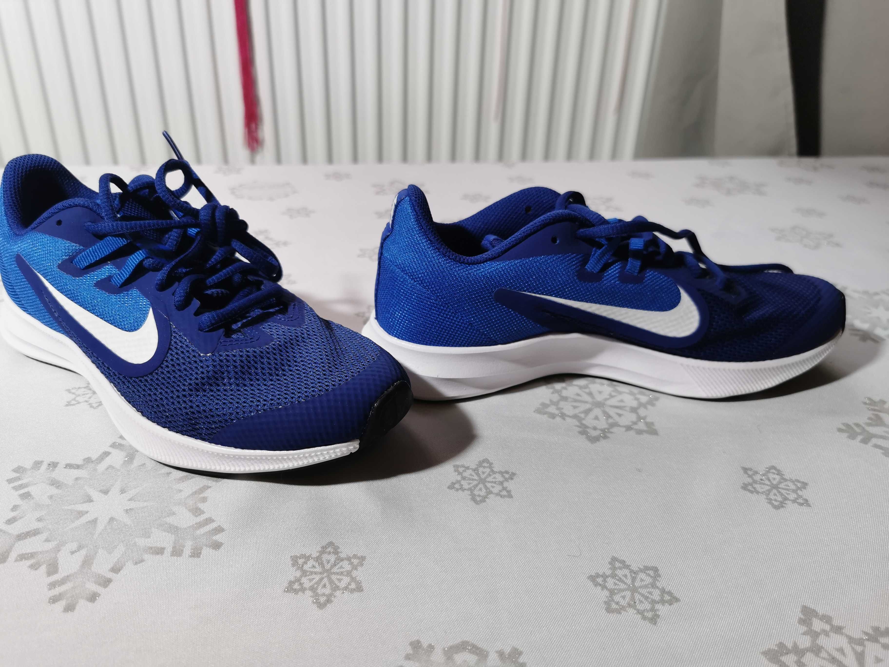 Nowe Buty Nike Downshifter 9 rozmiar 36.6