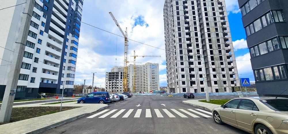 ЖК ОАЗИС в продаже 1 ком квартира в заселённом доме с коммуникациями.L