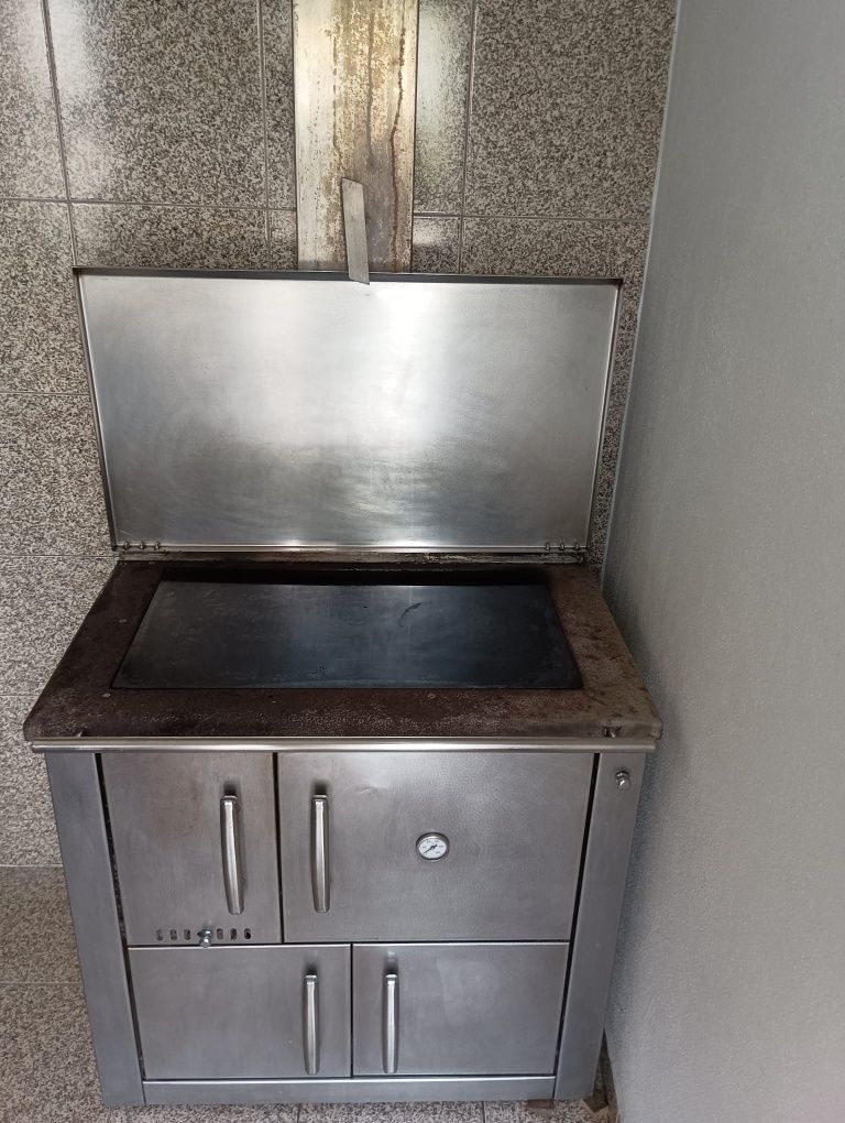 Fogão a Lenha em Aço Inox