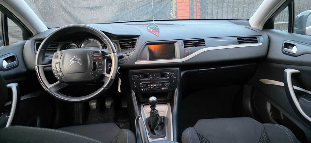 Citroen C 5 1.6 benzyna  156 KM