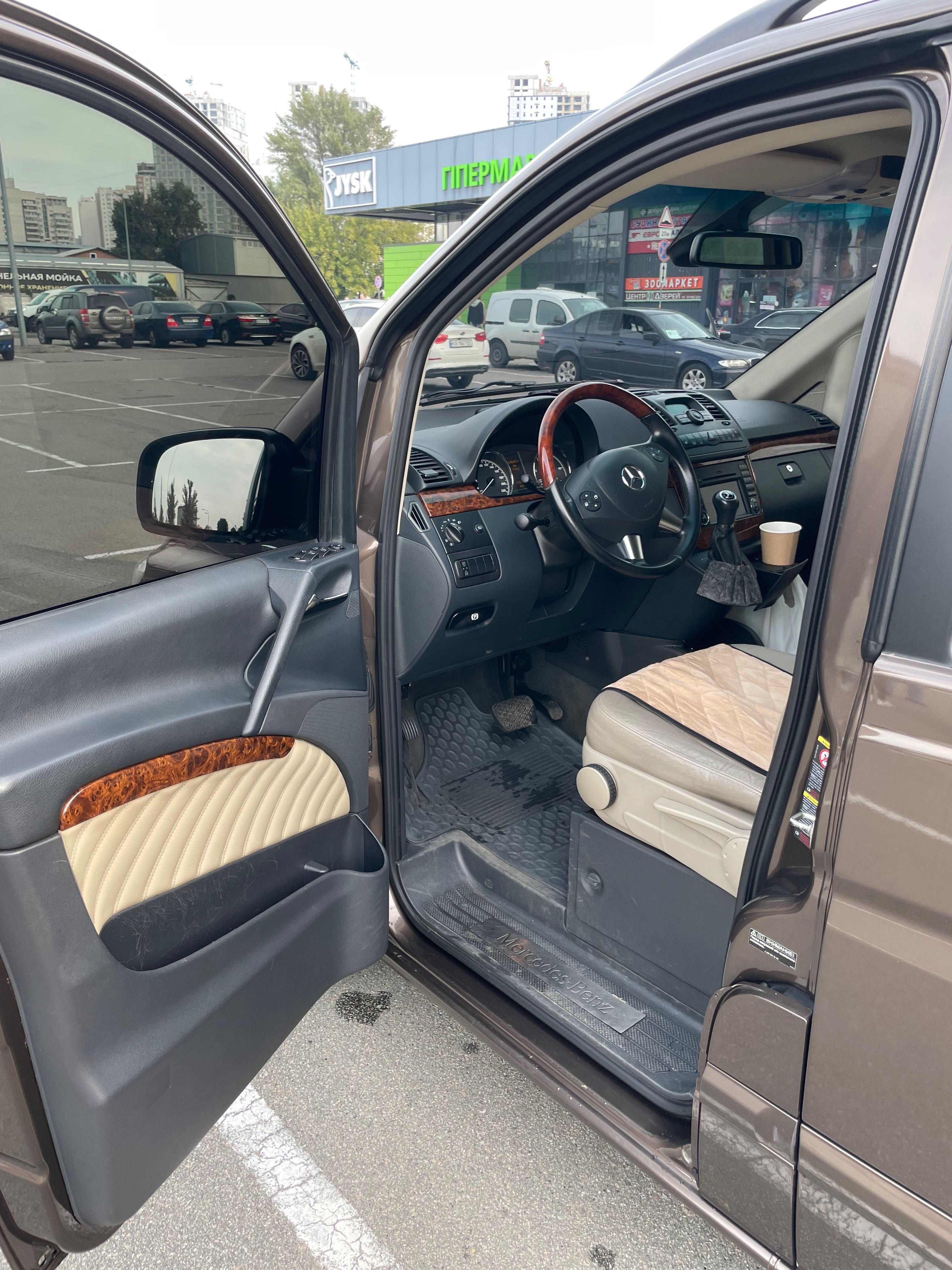 Mercedes-Benz Viano