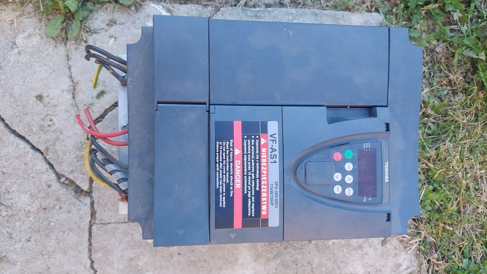 Falownik Toshiba VFAS1-4110PL