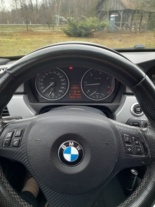 Sprzedam samochód BMW e91 320d