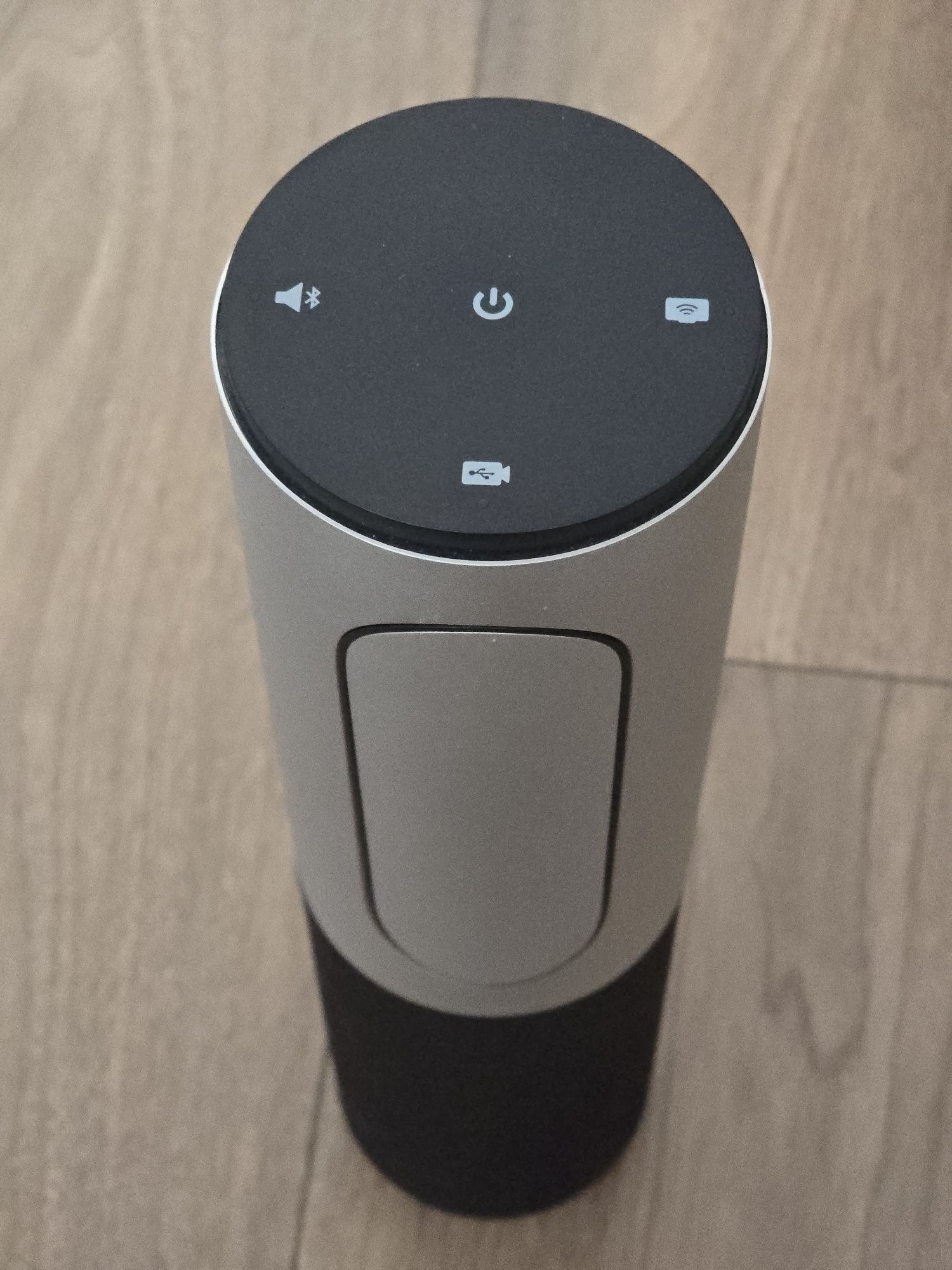 Система для відеоконференцій Logitech ConferenceCam Connect.