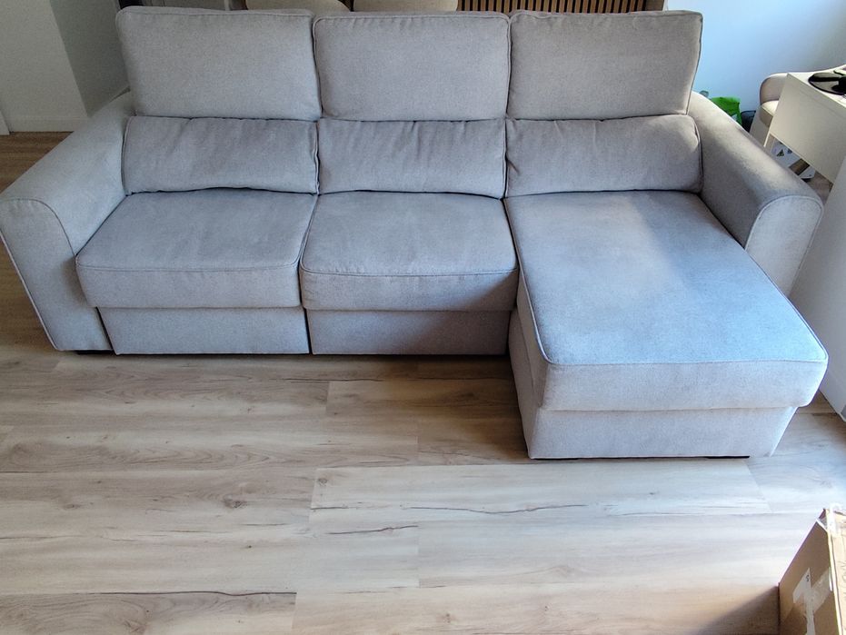 Sofá chaise longe cinza claro - NOVO