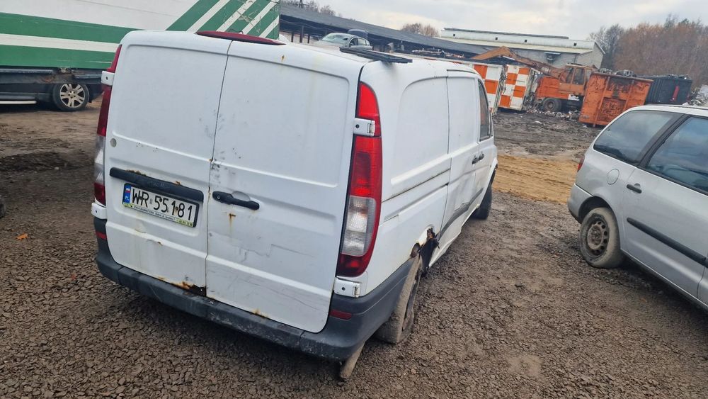mercedes vito w639 maska zderzak lampa grill błotnik drzwi zbiornik paliwa szyba lusterko