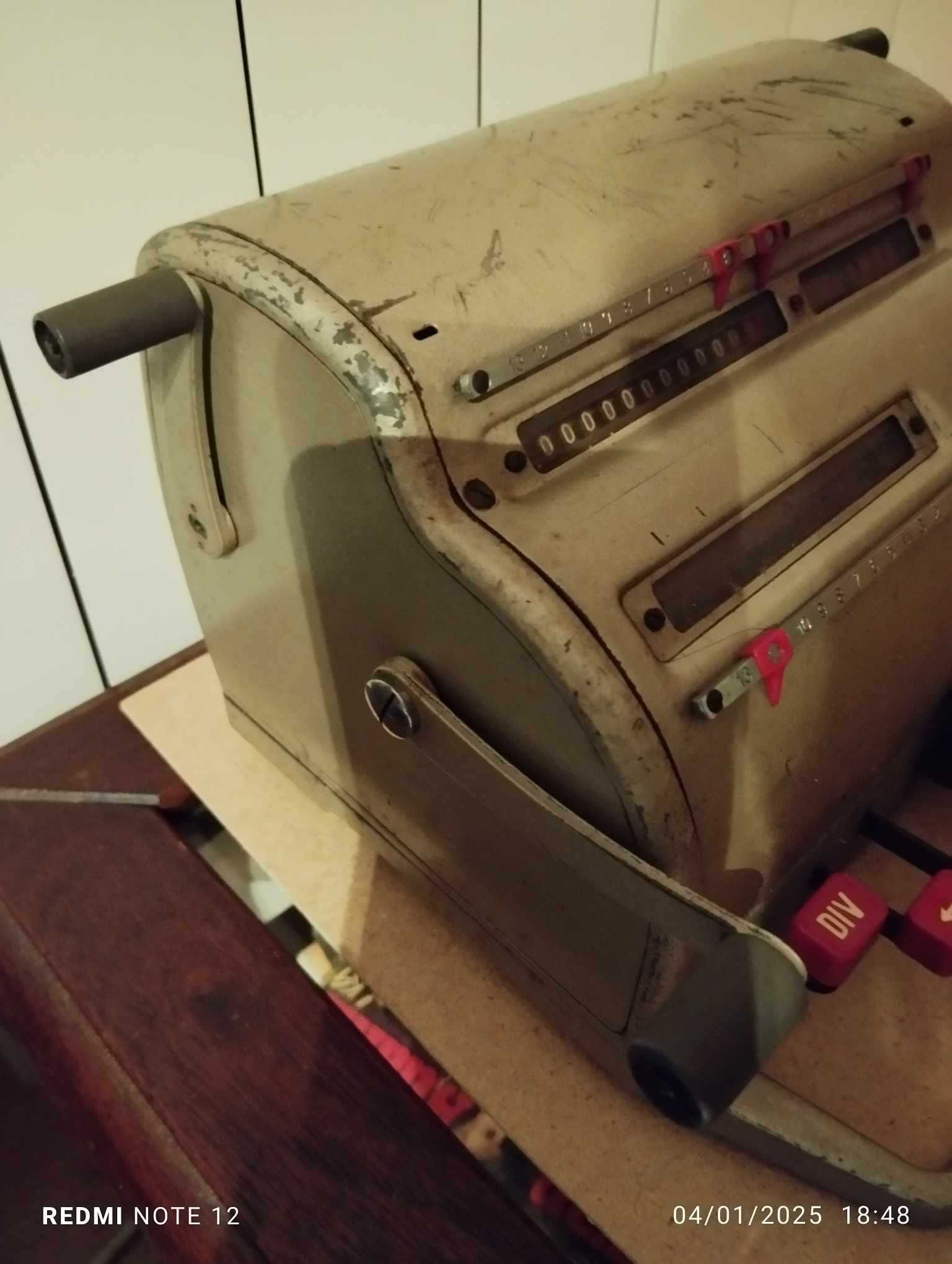 Calculadora vintage Precisa - anos 60