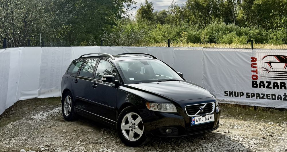 Volvo V50 1.6D > Klima > 2009 > Lift > Alufelgi > Zadbane > Zamiana