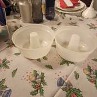 Duas formas de plástico para frigorífico e microondas