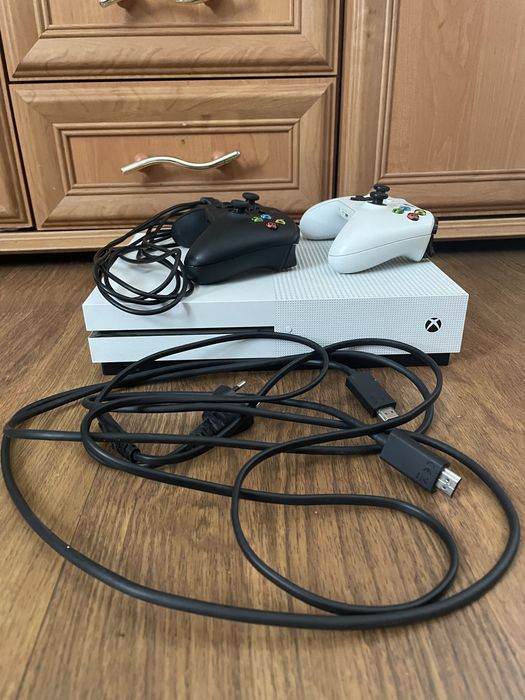 Konsola Xbox one S 1tb
