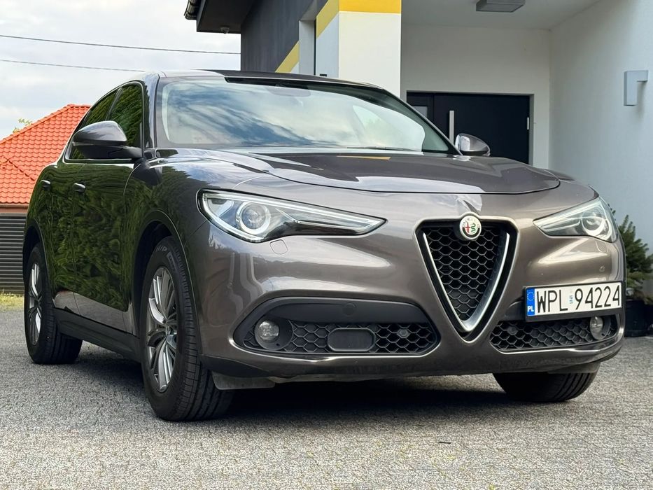Alfa Romeo Stelvio Alfa Romeo Stelvio 2,2 - bardzo ładny i zadbany!