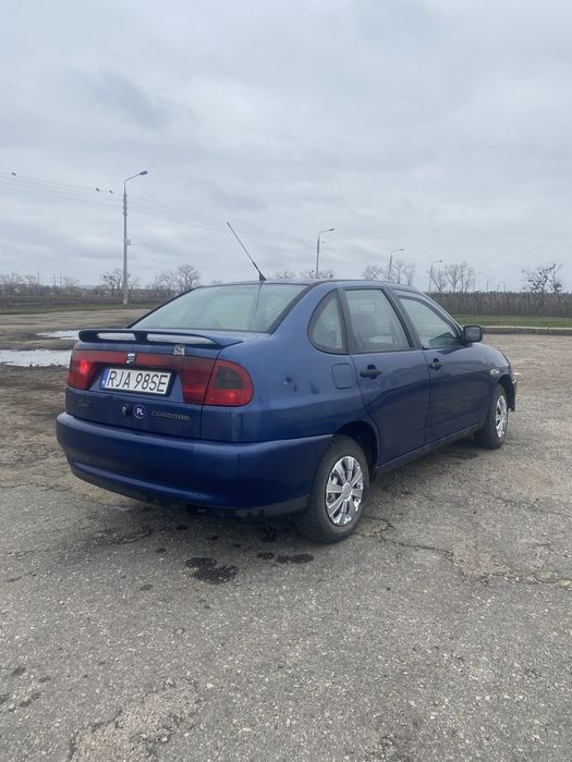 Продам Seat cordoba 1.4 бензин