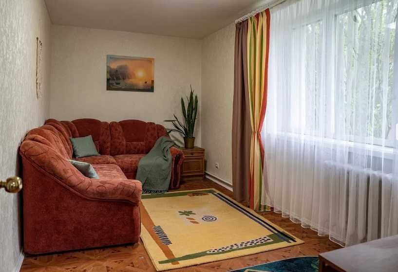 Продается  супер уютная  2 комнатная квартира по ул. Ак. Филатова