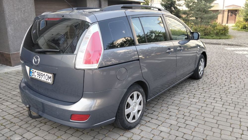 Продається Mazda 5 2010p