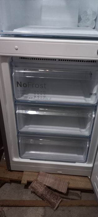 Холодильник BOSH KGN36VL326