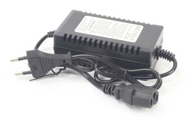 Pulverizador 16L 2 em 1 - Manual e Bateria Saurium