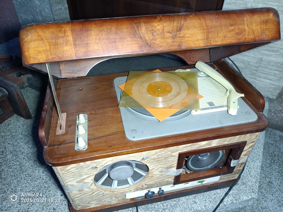 Obudowa Radio lampowe Diora Polonez