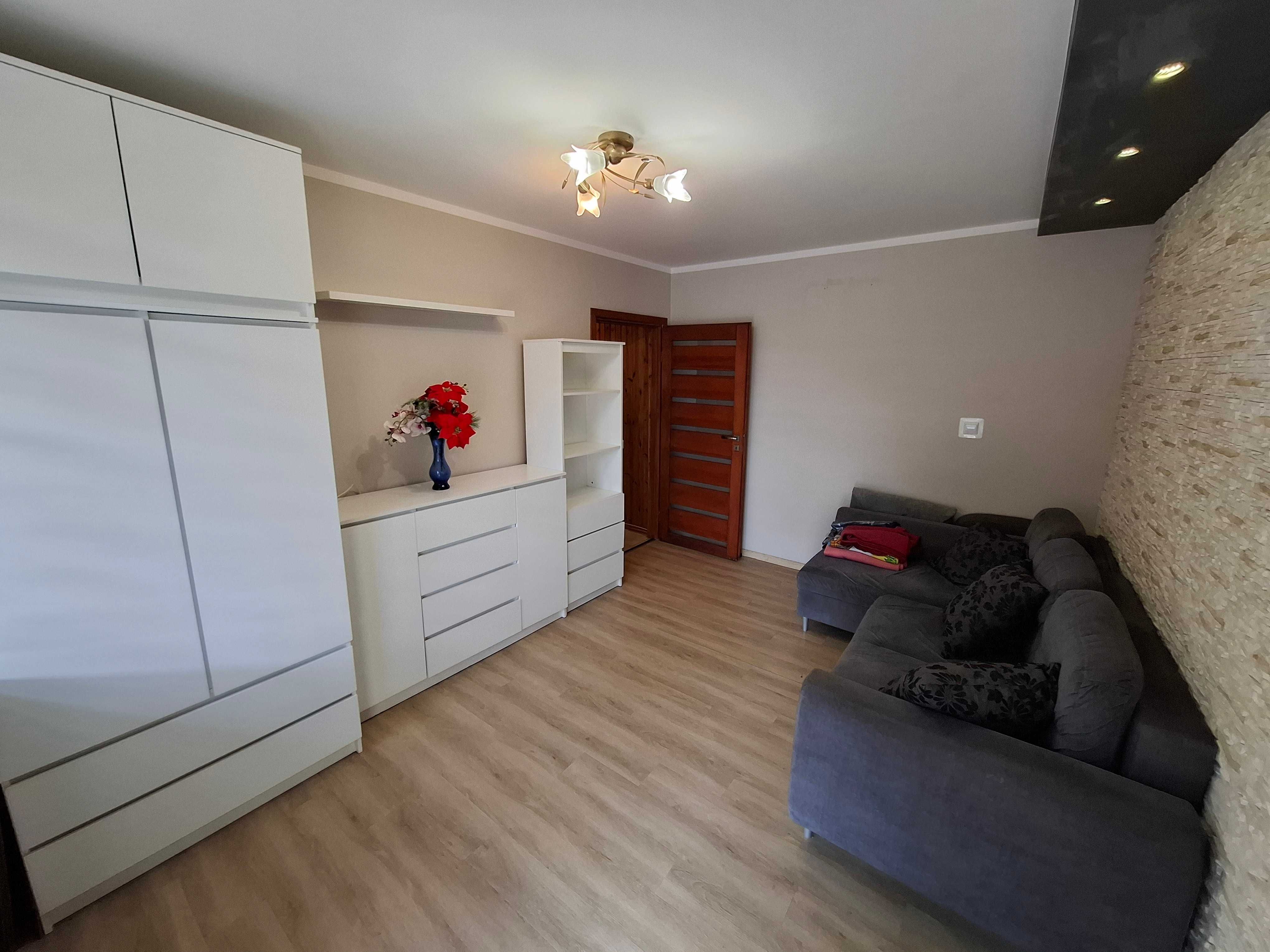 Sprzedam mieszkanie na parterze 38,4 m2 w Michałowie