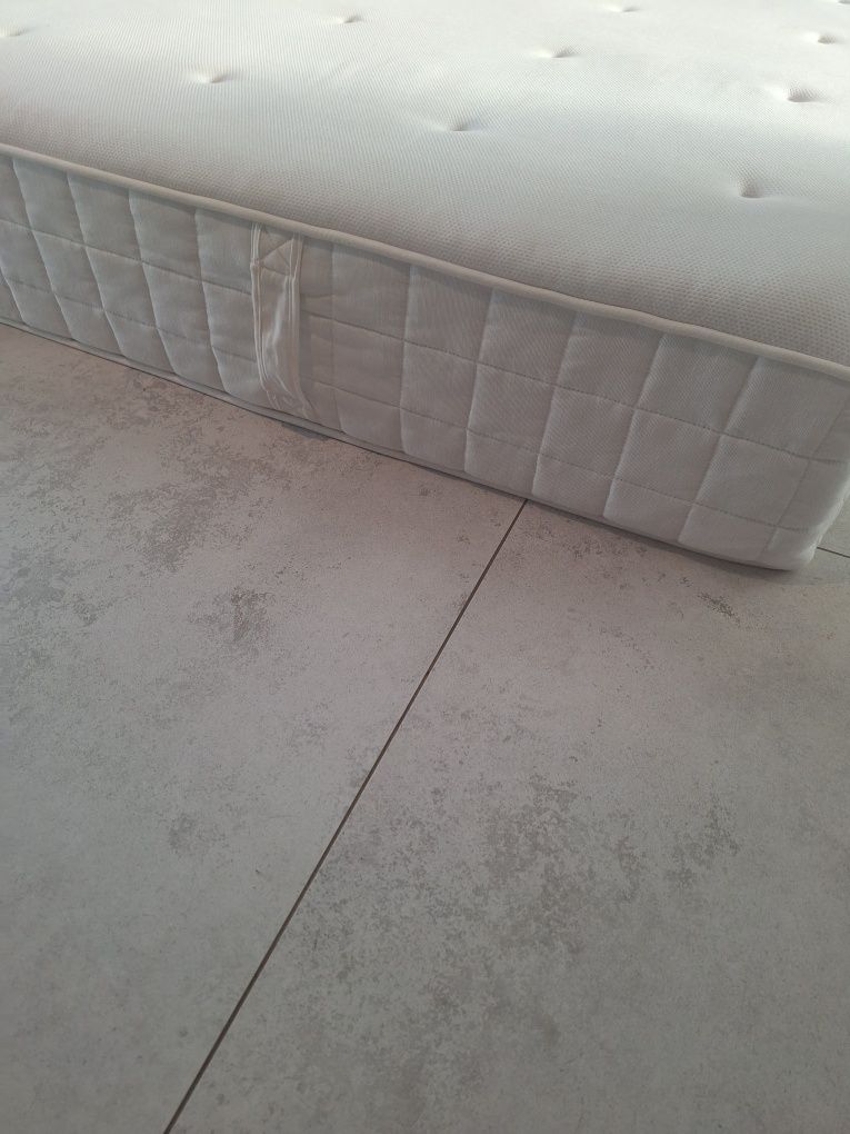 Materac Hyllestad Ikea 180x200