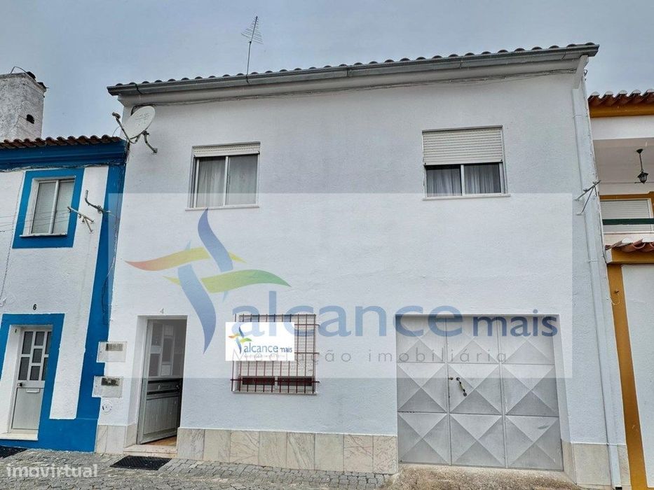 Moradia T5 zona de Monforte - recentemente remodelada