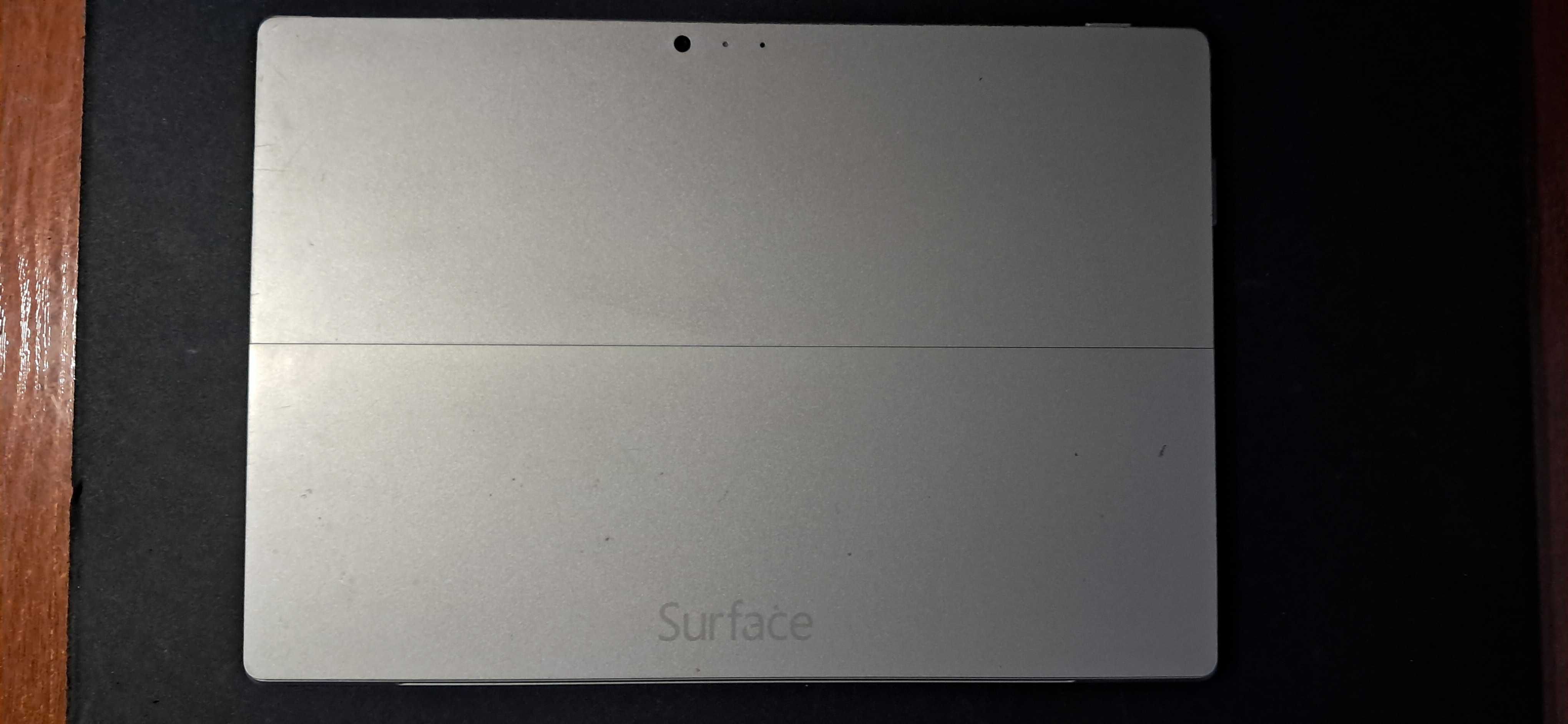 Планшет Surface Pro 3 -  8 / 256 Гб