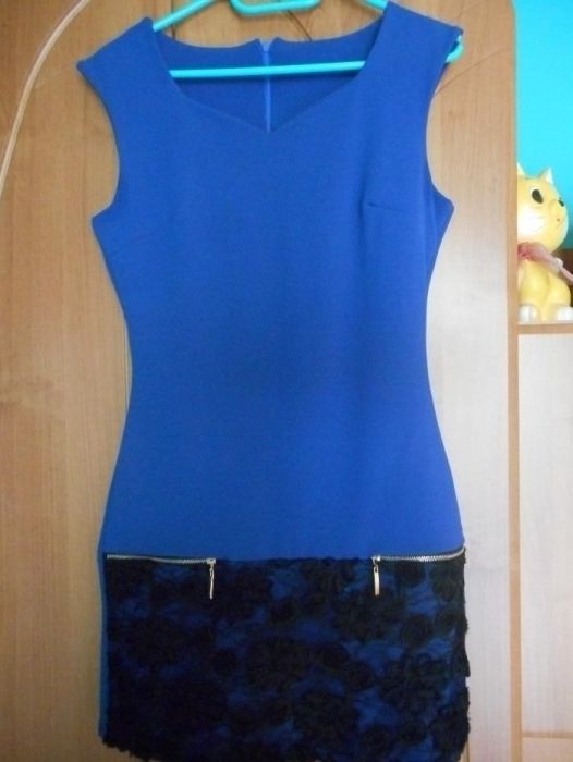 niebieska sukienka dopasowana lycra rozmiar 38/40 M/L na wesele bal