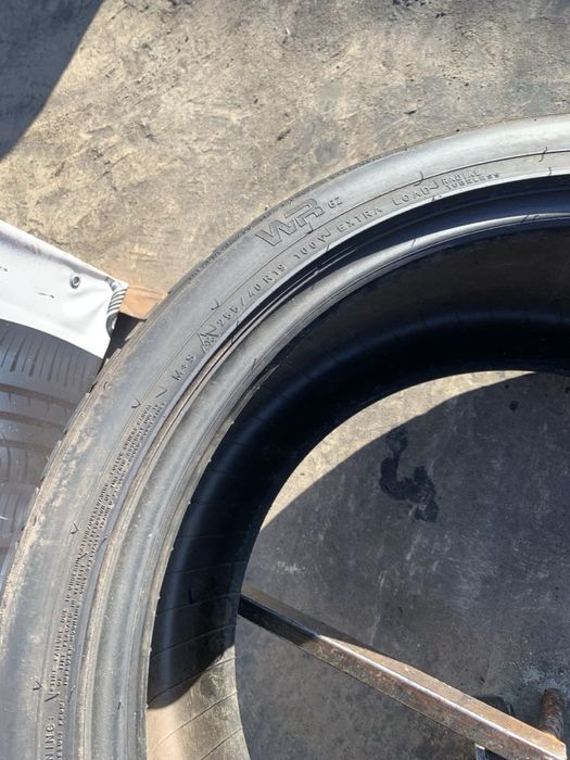 Шини 255/40 R19 Nokian 2022p зима 8мм