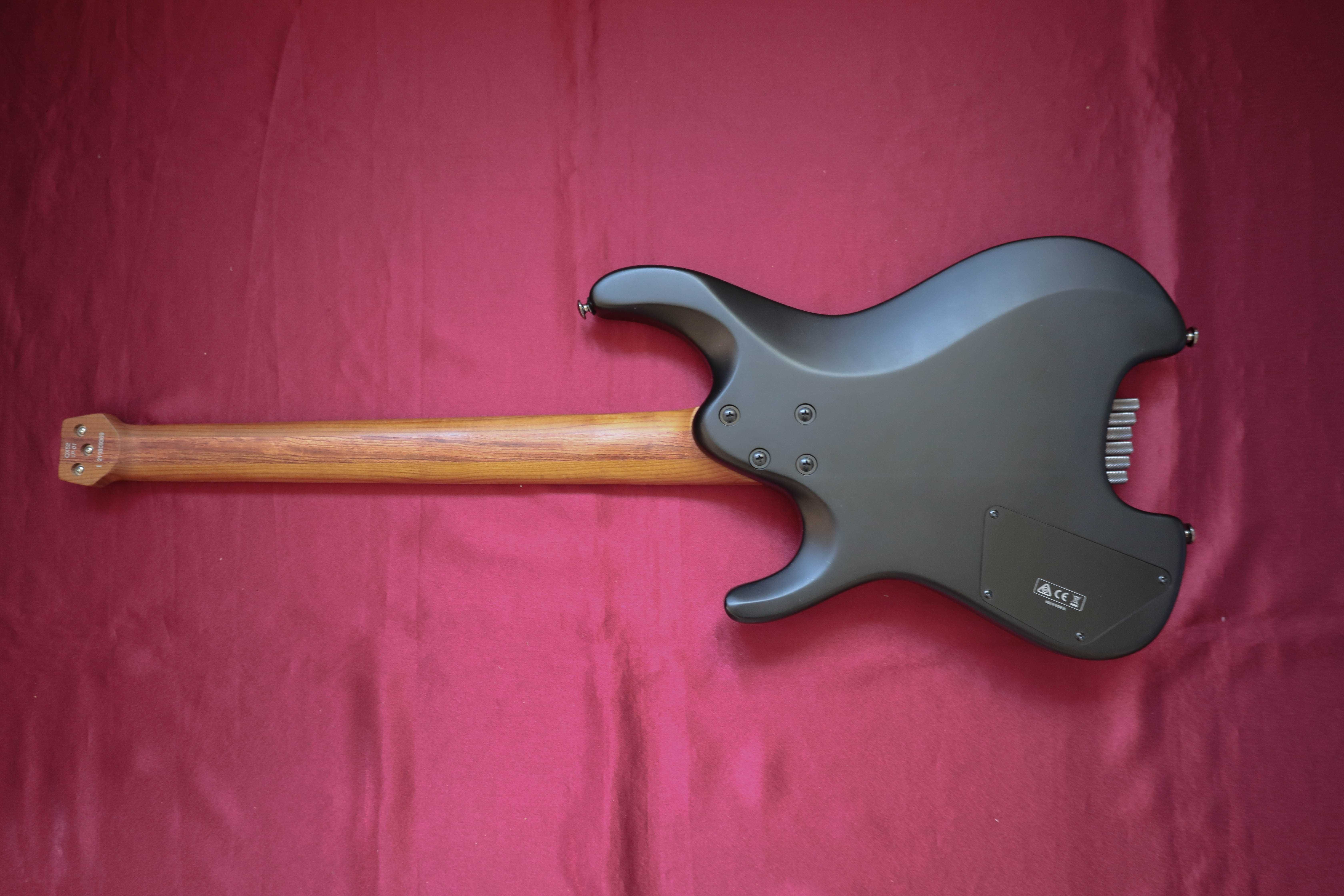 Ibanez QX 52 headless електрогітара