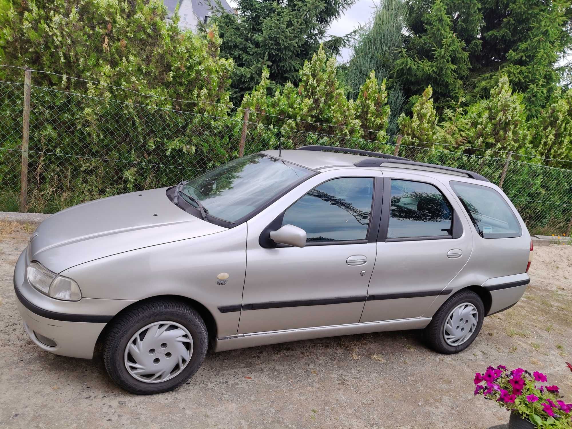 Fiat Palio Weekend na Ryby