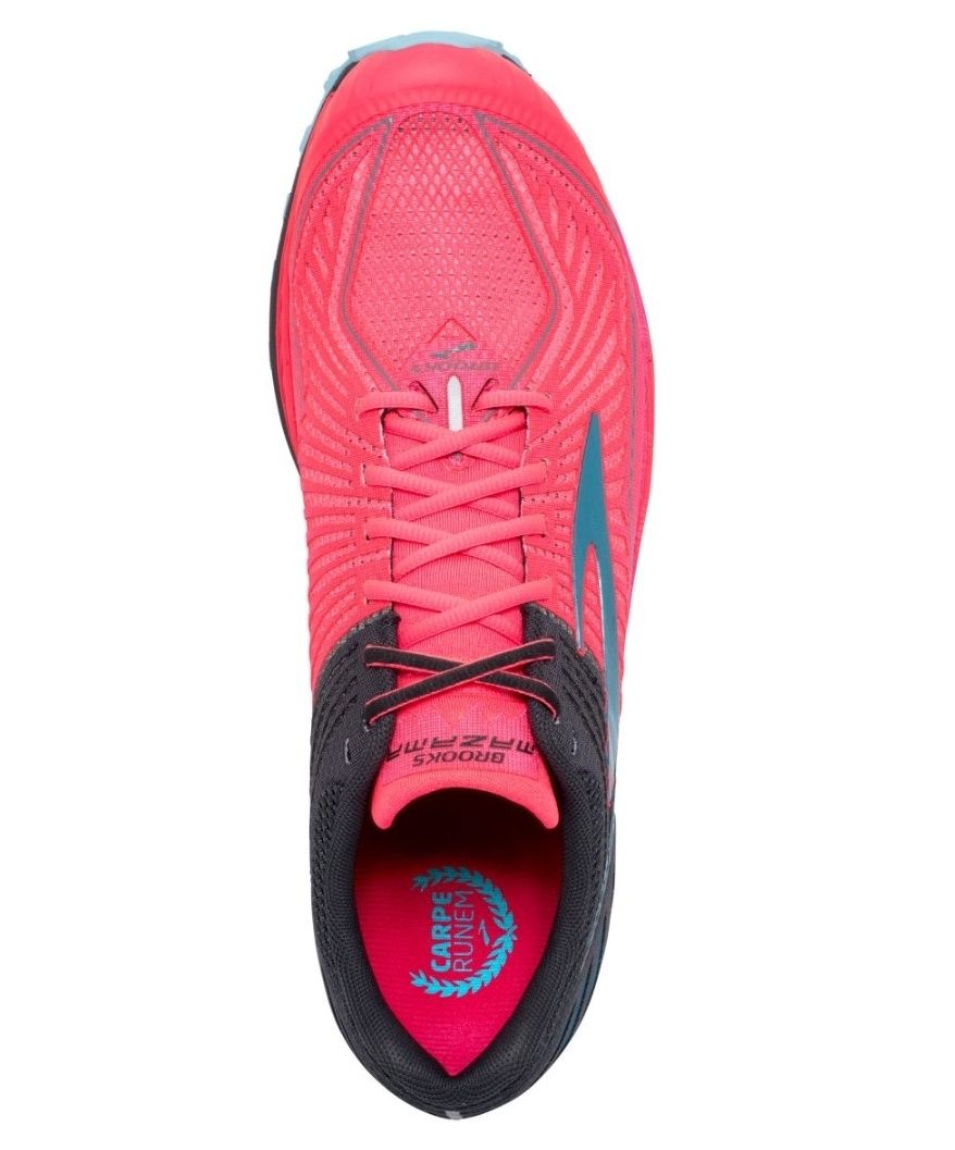 женские кроссовки brooks