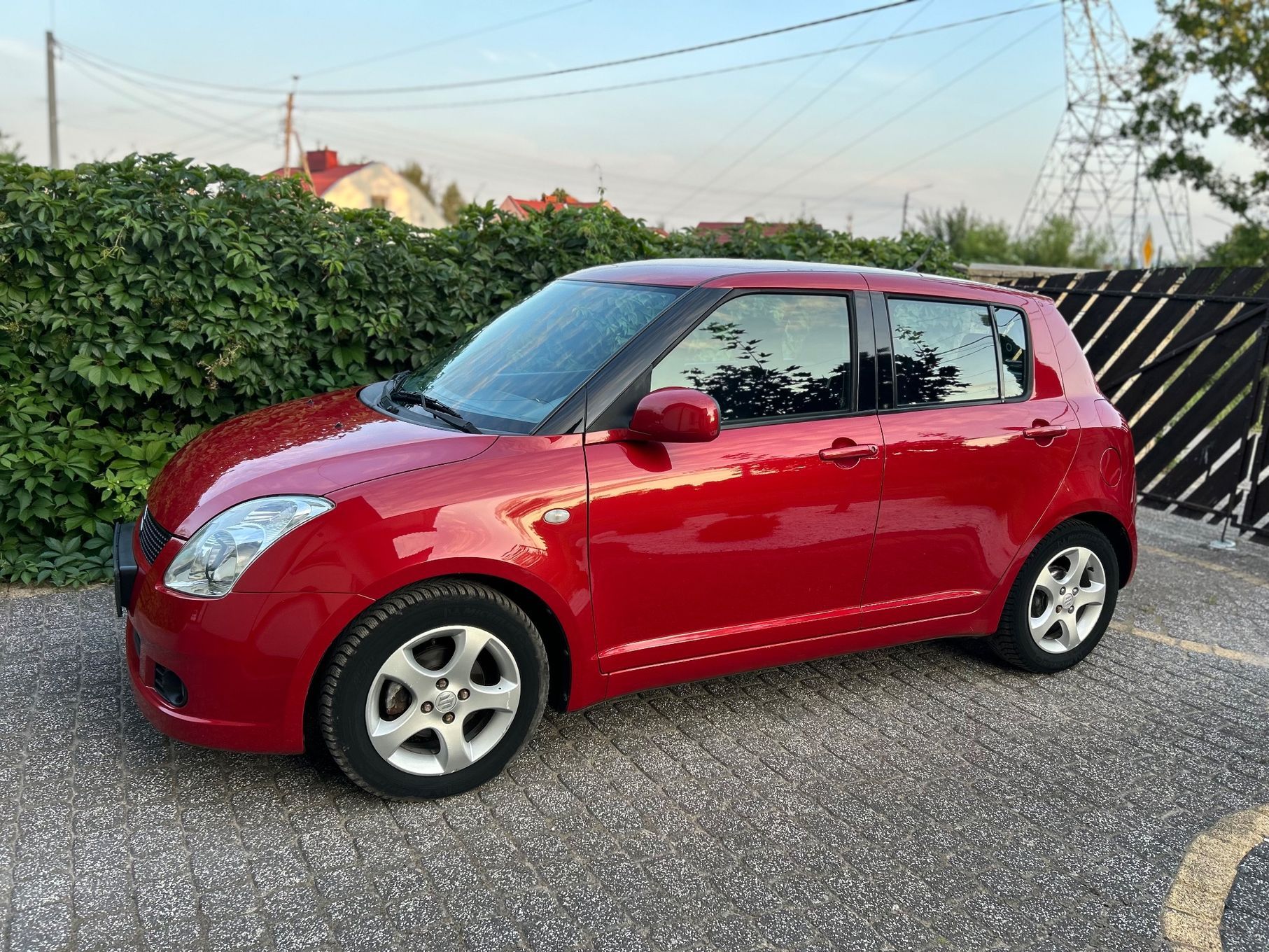 Suzuki Swift 1.3B Zarejestrowany, opłacony, klimatyzacja