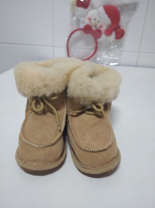 Pantufas novas tamanho 24