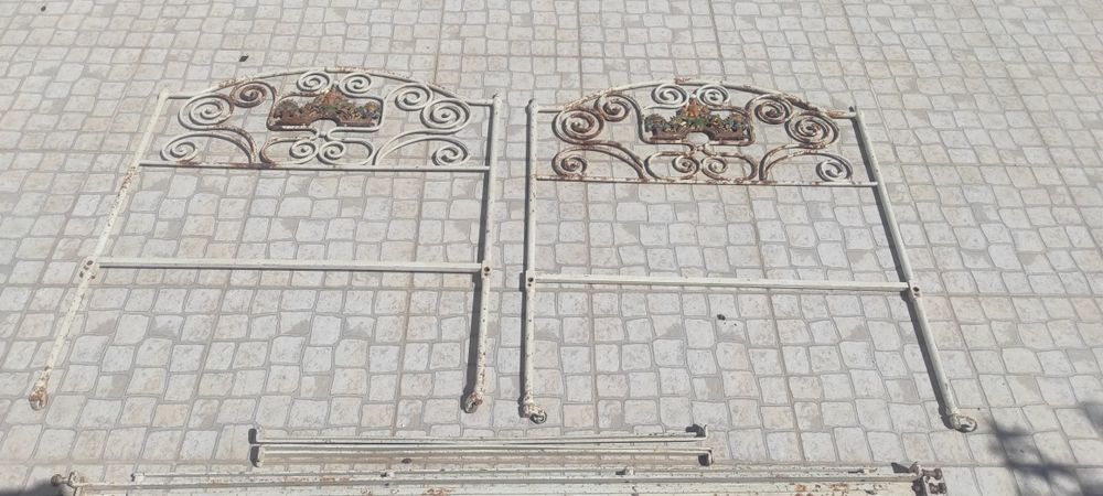 Armação de cama de ferro vintage - restauro