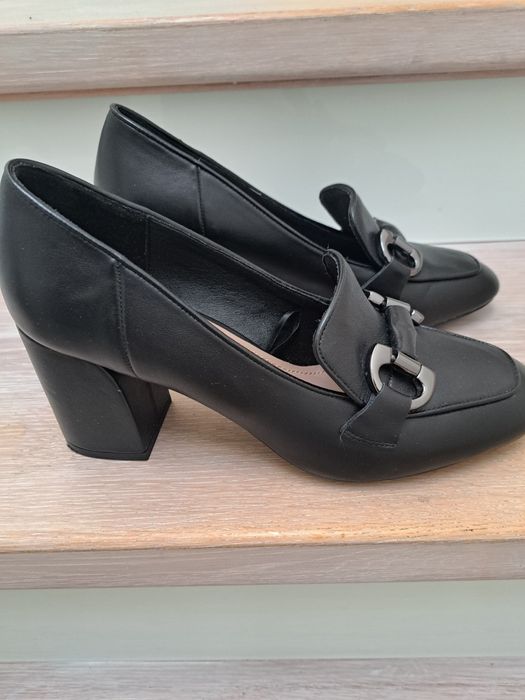 Nowe mokasyny Bata r.40 skóra naturalna