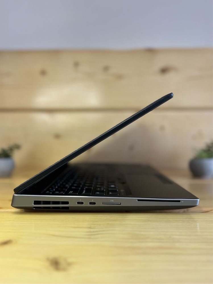 Ноутбук Dell Precision 7530/P2000 4GB/i7-8750H/16GB/512GB/15.6"FHD IPS
