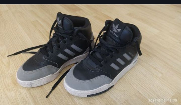 Кроссовки демисезонні Adidas drop step