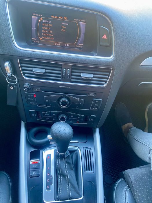 Автомобіль Audi Q5 Sportback 3.0 TDI S Line