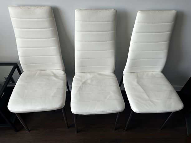 3 krzesła z ekoskóry białe za 60zl wszystkie