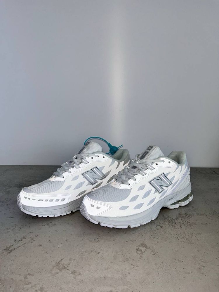 New Balance 1906R FantomFit