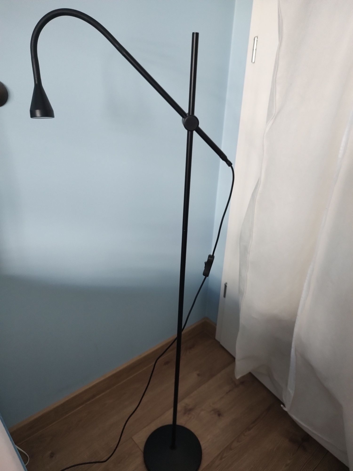 Lampka podłogowa Ikea Navlinge