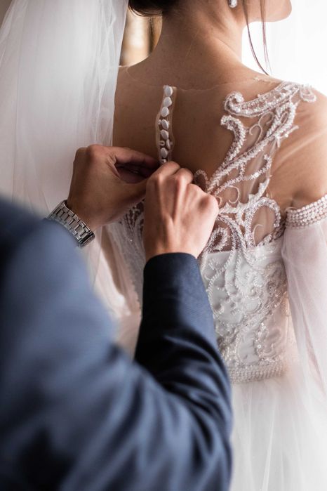 Сукня весільна